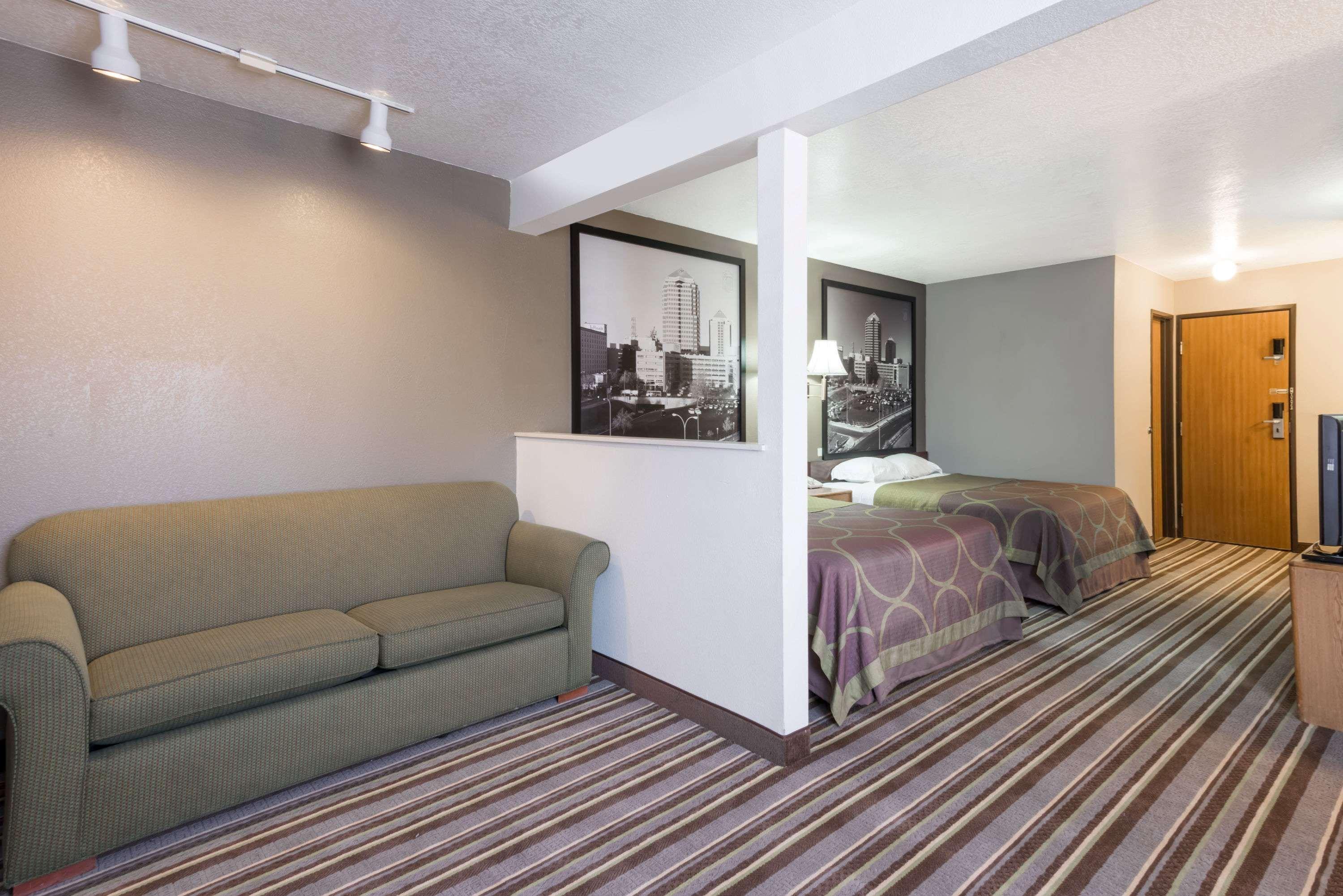 Super 8 By Wyndham Bernalillo Hotel Kültér fotó