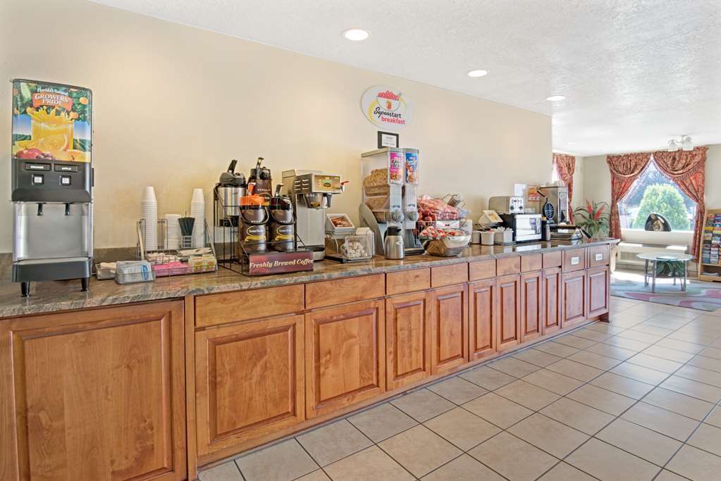 Super 8 By Wyndham Bernalillo Hotel Létesítmények fotó